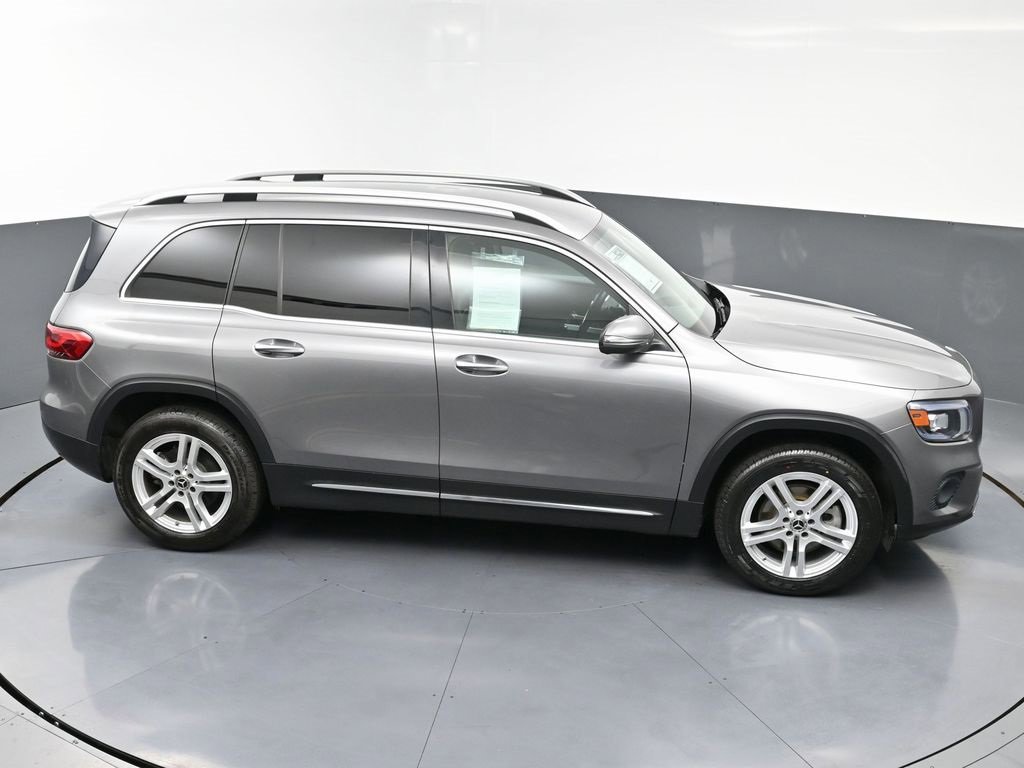 Used 2022 Mercedes-Benz GLB 250 w/ Premium Package Lite image 53