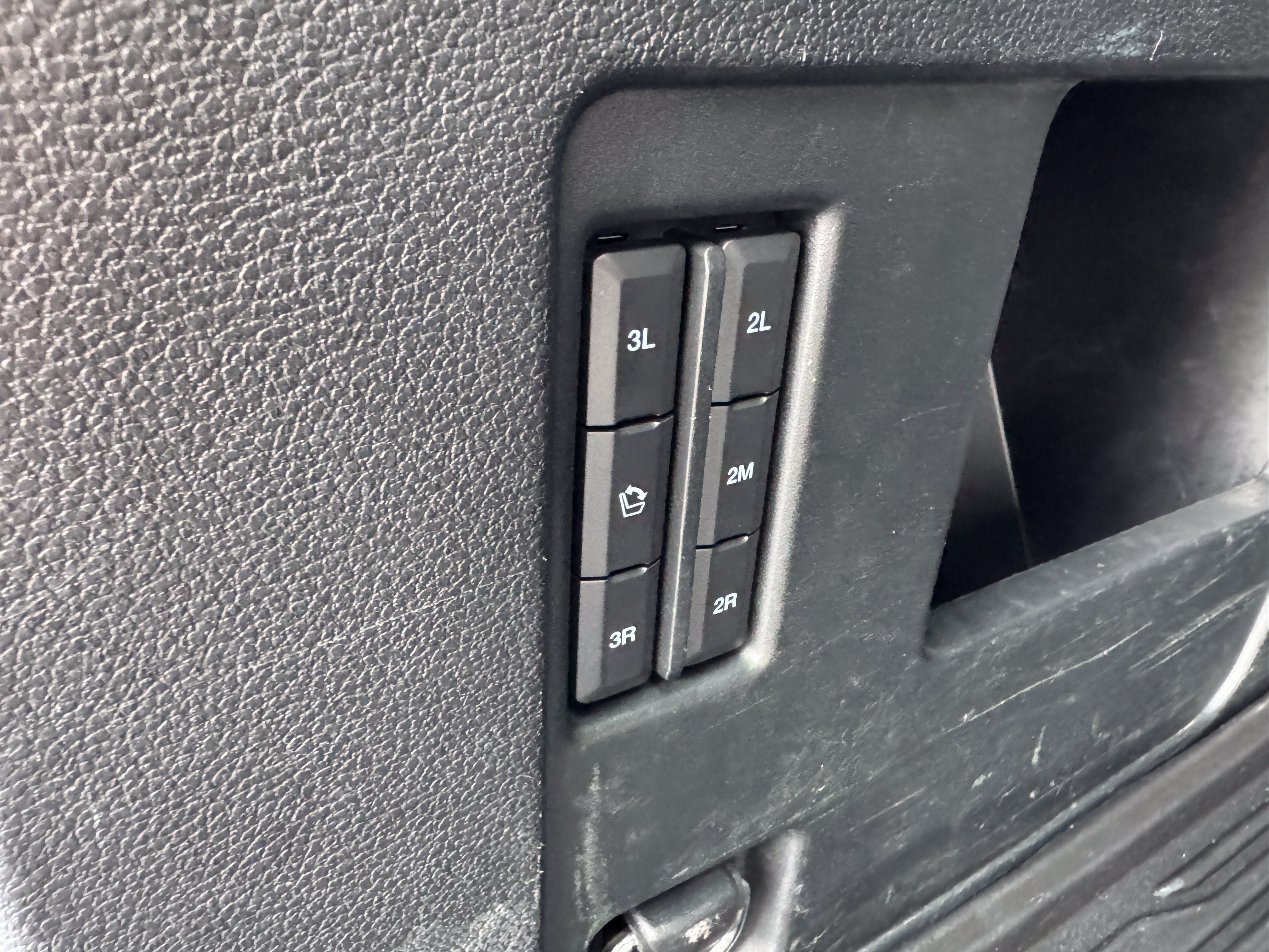Used 2021 Ford Expedition Max Limited AWD/4WD image 36