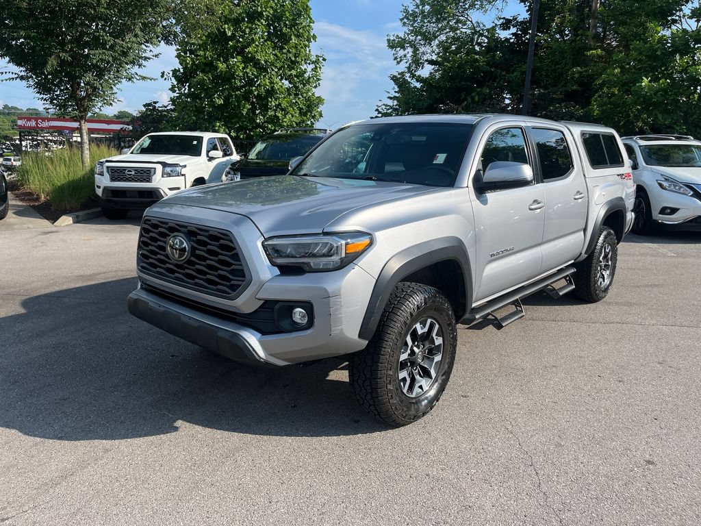 Used 2020 Toyota Tacoma TRD Off-Road w/ TRD Premium Off Road Package AWD/4WD video 3