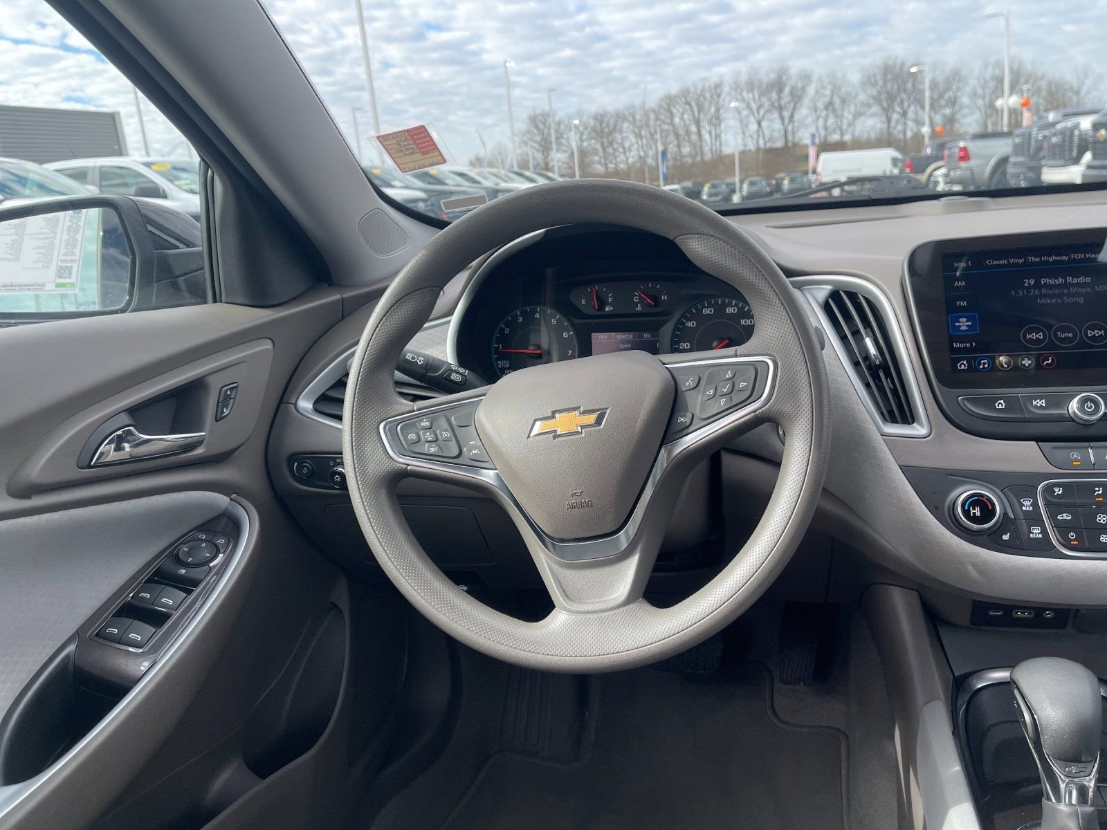 Used 2025 Chevrolet Malibu LT image 16