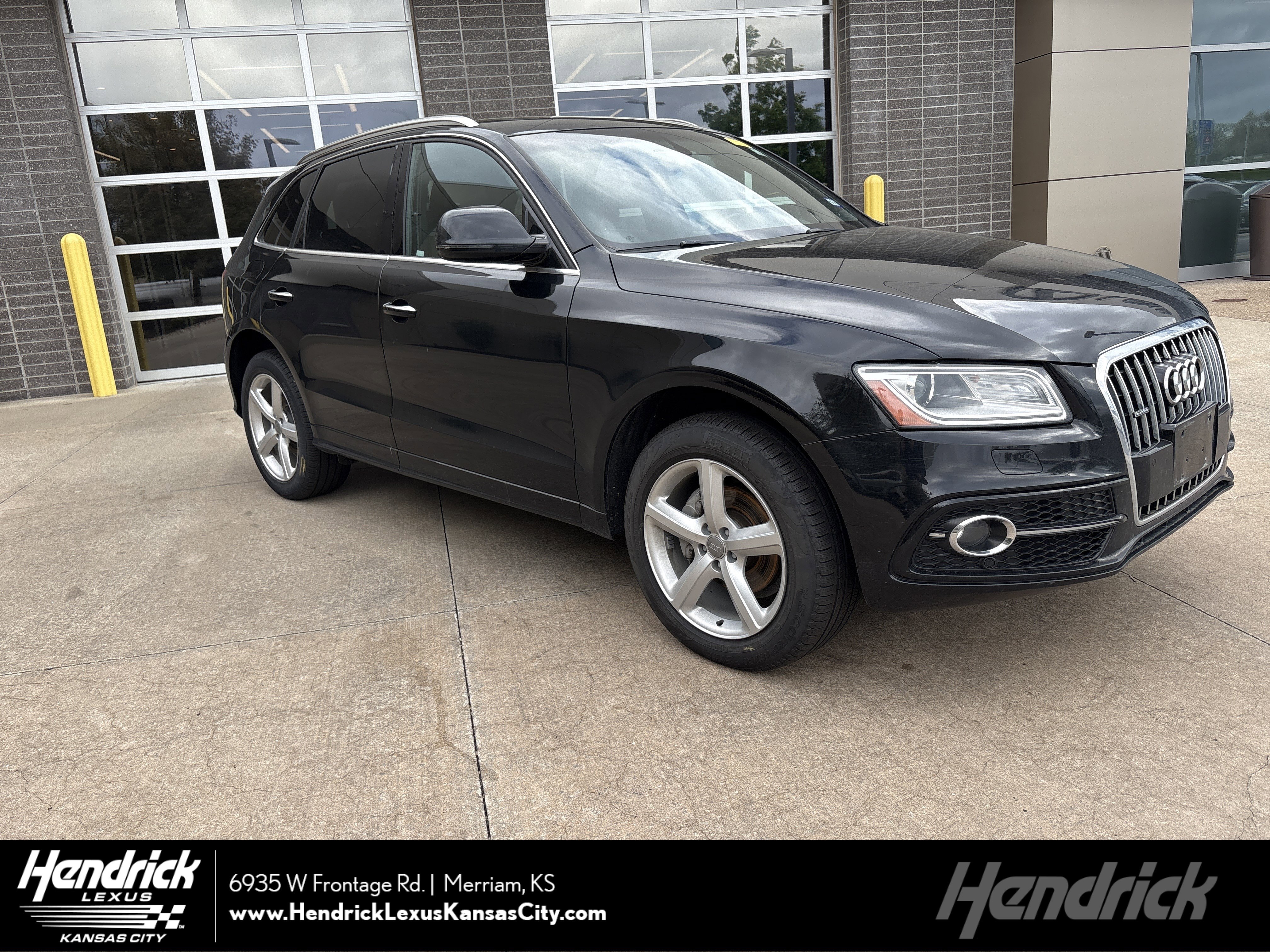 Used 2017 Audi Q5 2.0T Premium Plus image 1