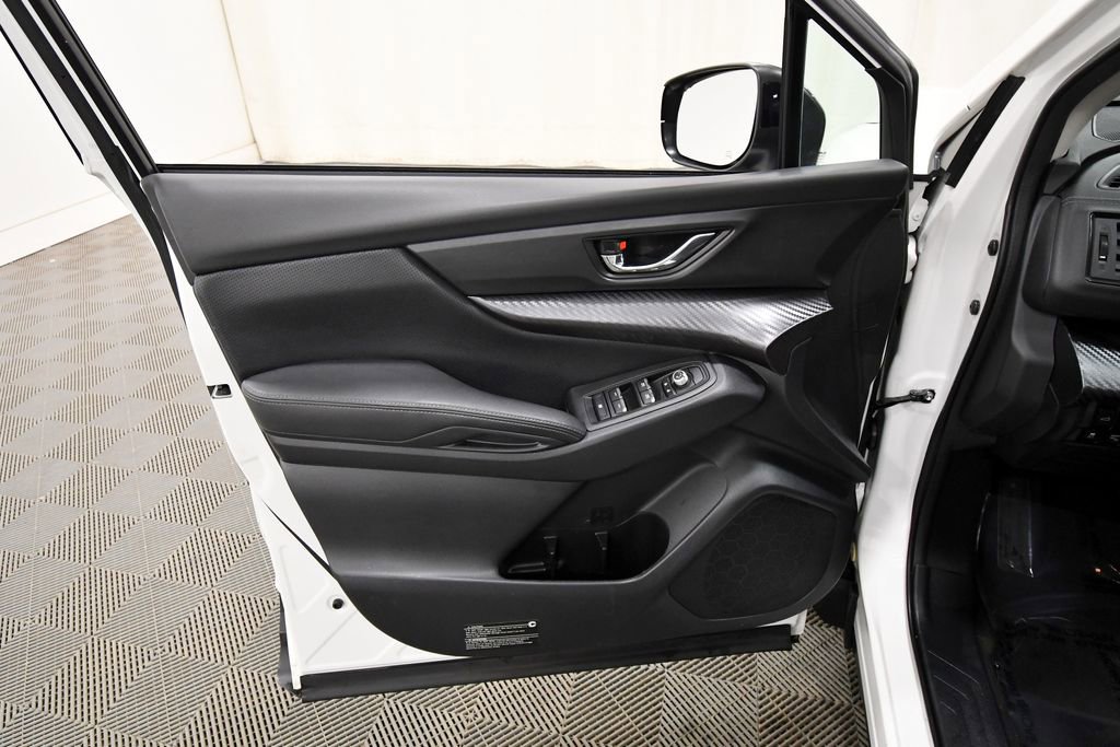 Used 2022 Subaru Ascent Onyx Edition image 10