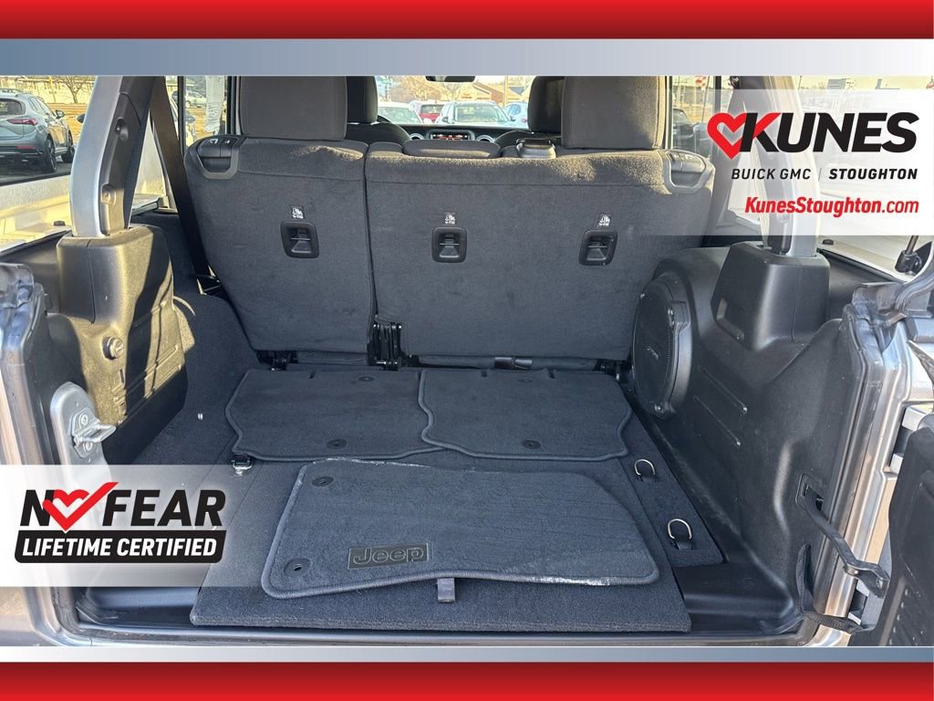 Used 2021 Jeep Wrangler Unlimited Sahara w/ Uconnect 4C Nav & Sound Group image 45