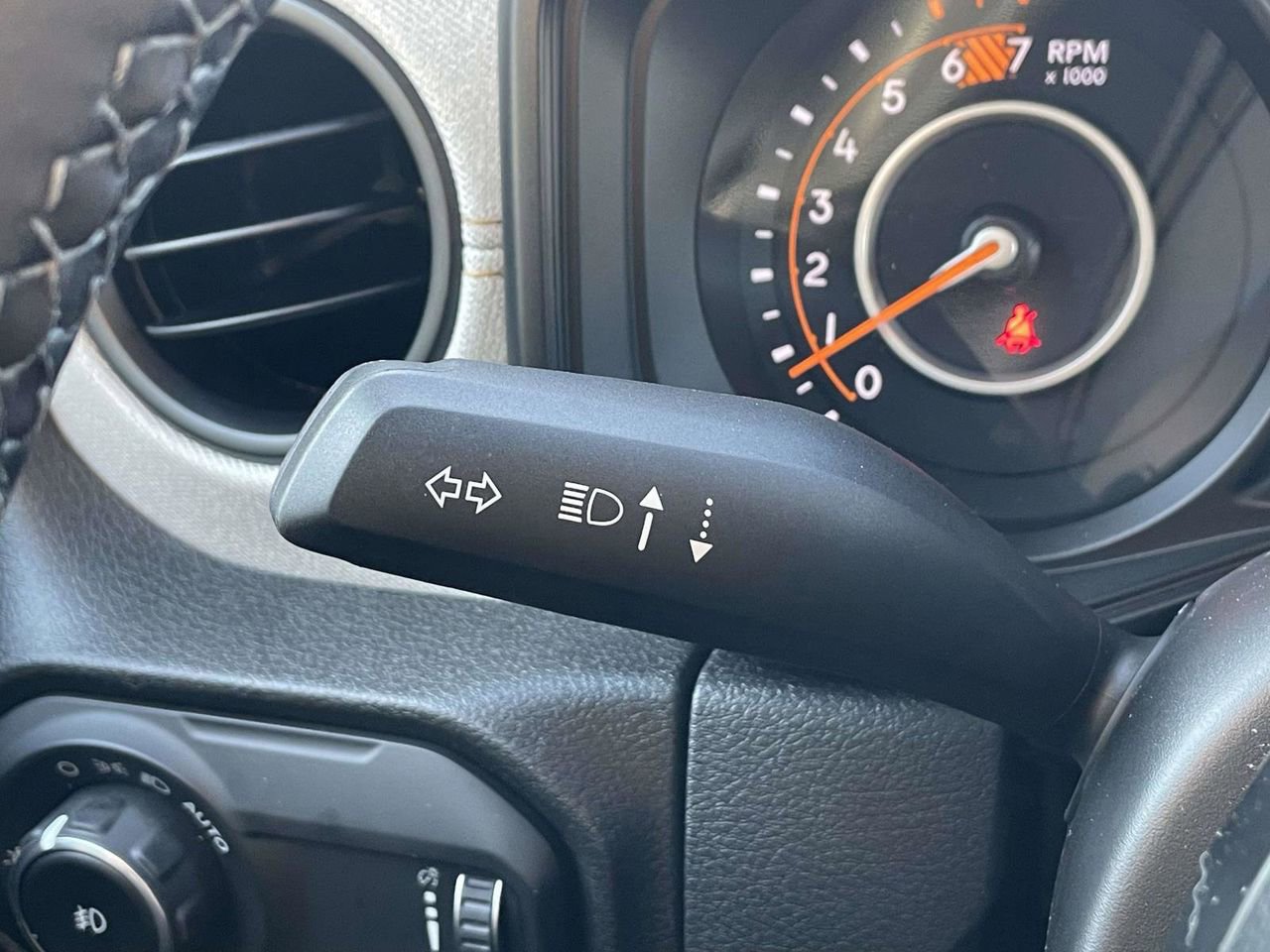 New 2026 Jeep Wrangler Unlimited Sport S image 36