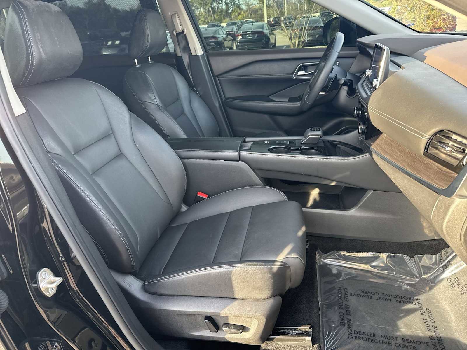 Used 2021 Nissan Rogue SL image 19