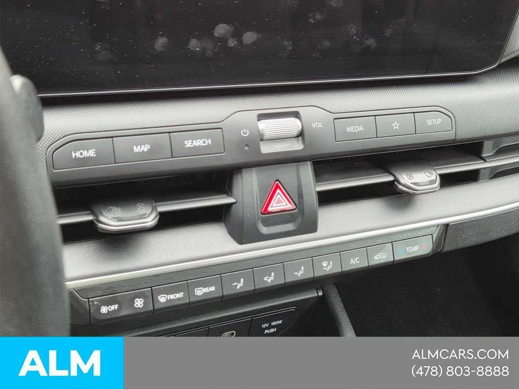 Used 2025 Kia K4 FWD image 20