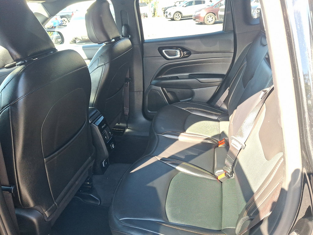 Certified 2023 Jeep Compass Limited image 20