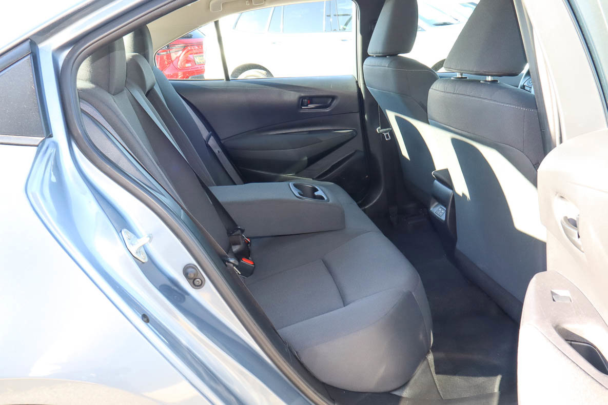 Used 2024 Toyota Corolla LE FWD image 21