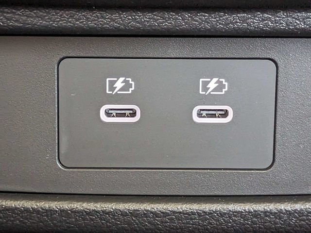 New 2026 Nissan Leaf SV+ w/ Illuminated Package FWD image 21