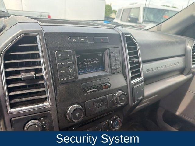 Used 2017 Ford F350 XLT w/ Advanced Security Pack AWD/4WD image 14