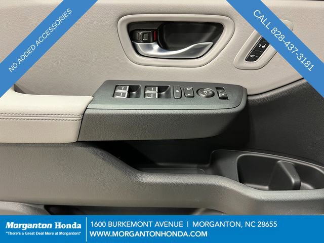 New 2025 Honda Pilot Touring image 16