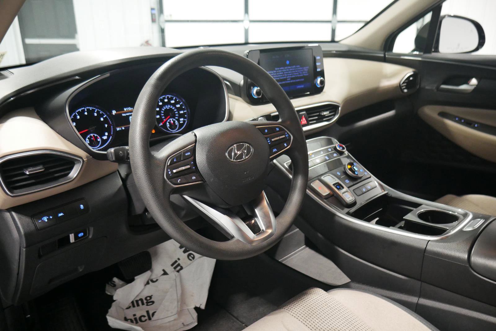 Used 2021 Hyundai Santa Fe SEL image 9