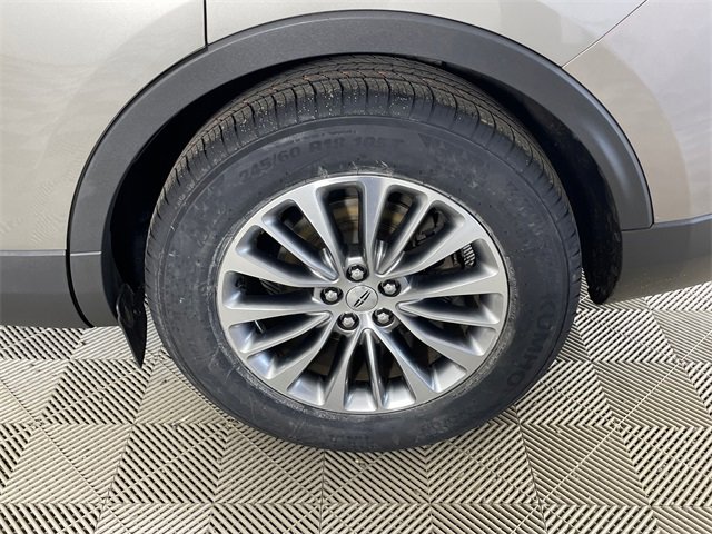 Used 2016 Lincoln MKX Select w/ Select Plus Package image 18