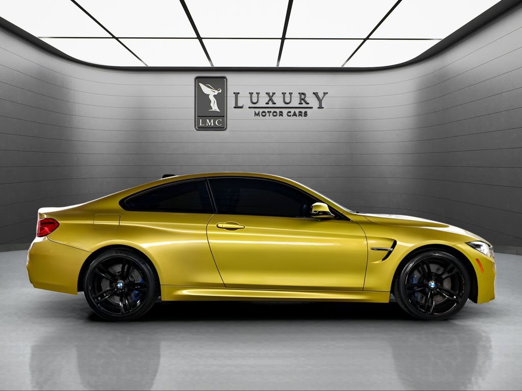 Used 2018 BMW M4 Coupe RWD image 8