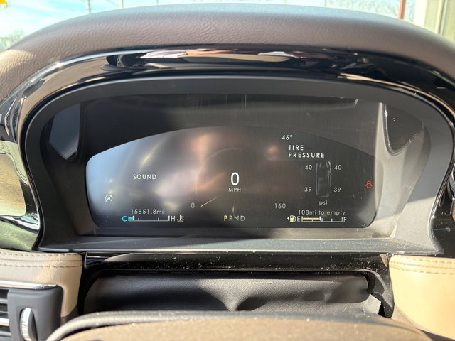 Used 2021 Lincoln Corsair Reserve w/ Elements Package image 25