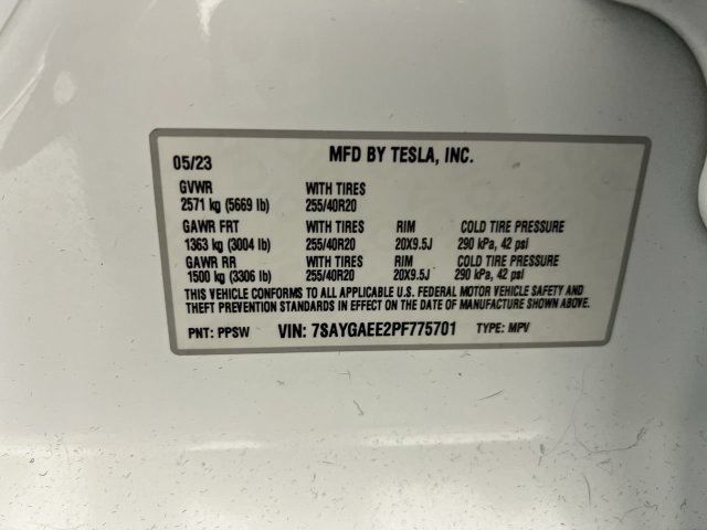 Used 2023 Tesla Model Y Long Range AWD/4WD image 33