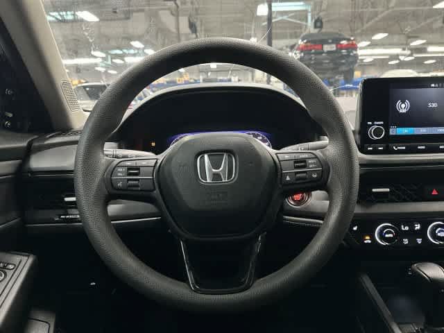 Certified 2023 Honda Accord EX image 15