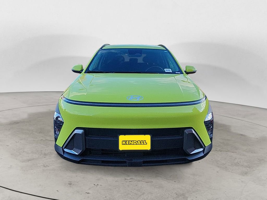 Certified 2025 Hyundai Kona SEL AWD/4WD image 8
