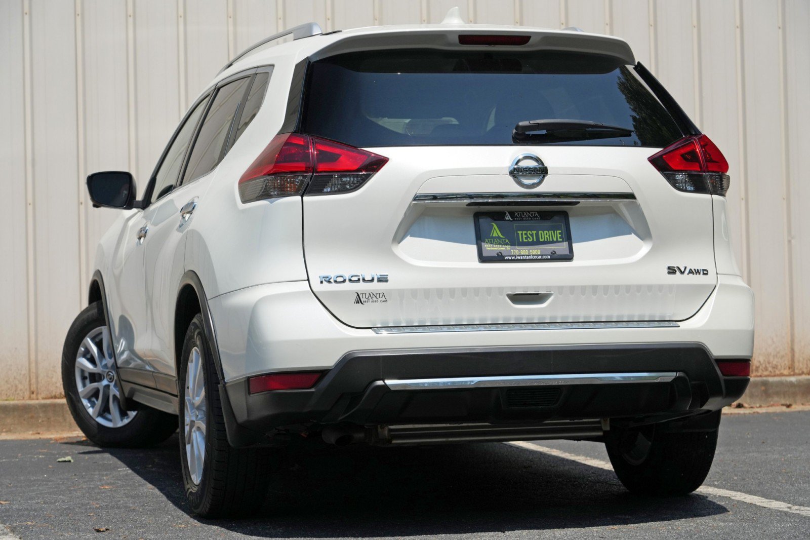 Used 2018 Nissan Rogue SV w/ Premium Package AWD/4WD image 5