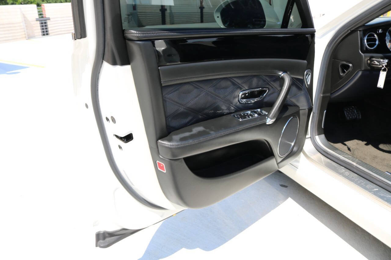Used 2015 Bentley Flying Spur V8 AWD/4WD image 90