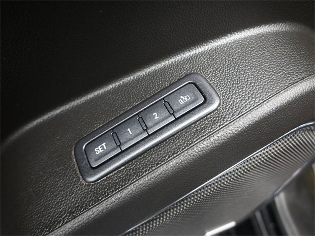 Used 2018 GMC Yukon SLT w/ Premium Edition image 21