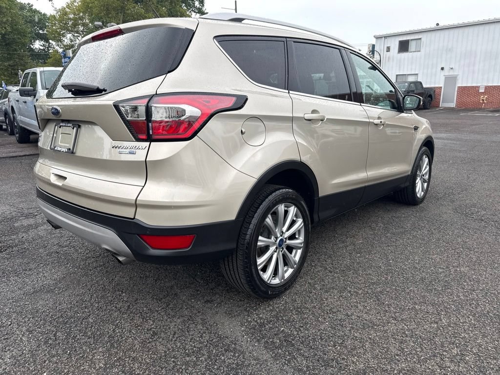 Used 2017 Ford Escape Titanium AWD/4WD image 4