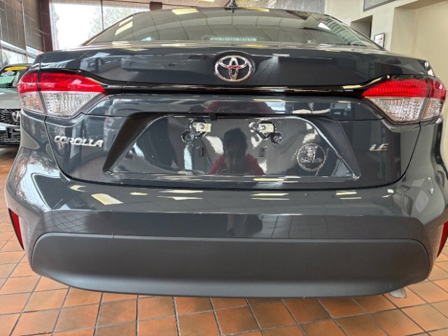 Used 2025 Toyota Corolla LE image 10