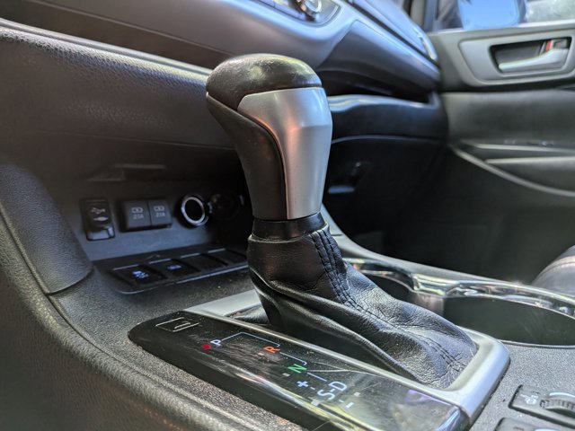 Used 2017 Toyota Highlander SE image 13