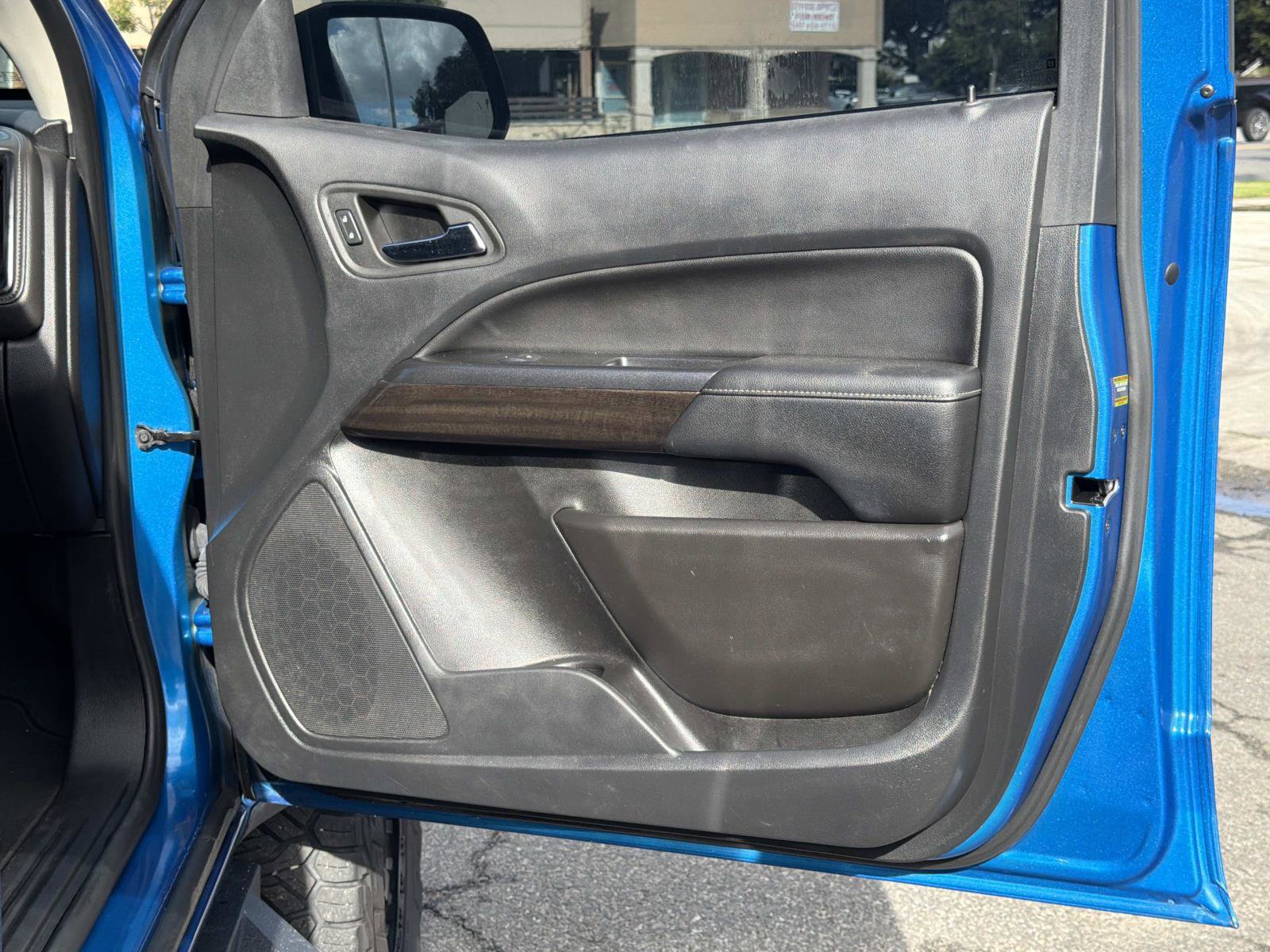 Used 2022 GMC Canyon Elevation w/ Elevation Premium Package image 27