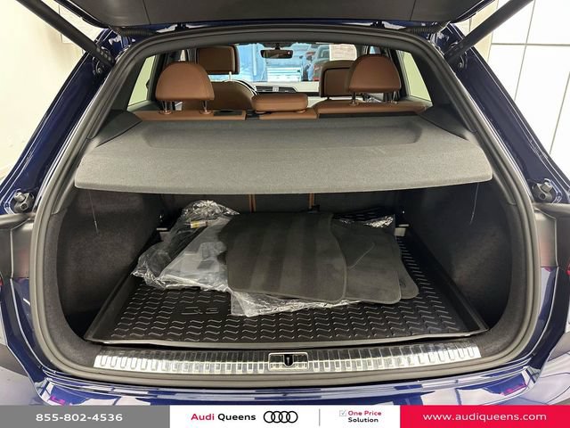 Certified 2025 Audi Q3 2.0T Premium Plus w/ Premium Plus Package AWD/4WD image 10