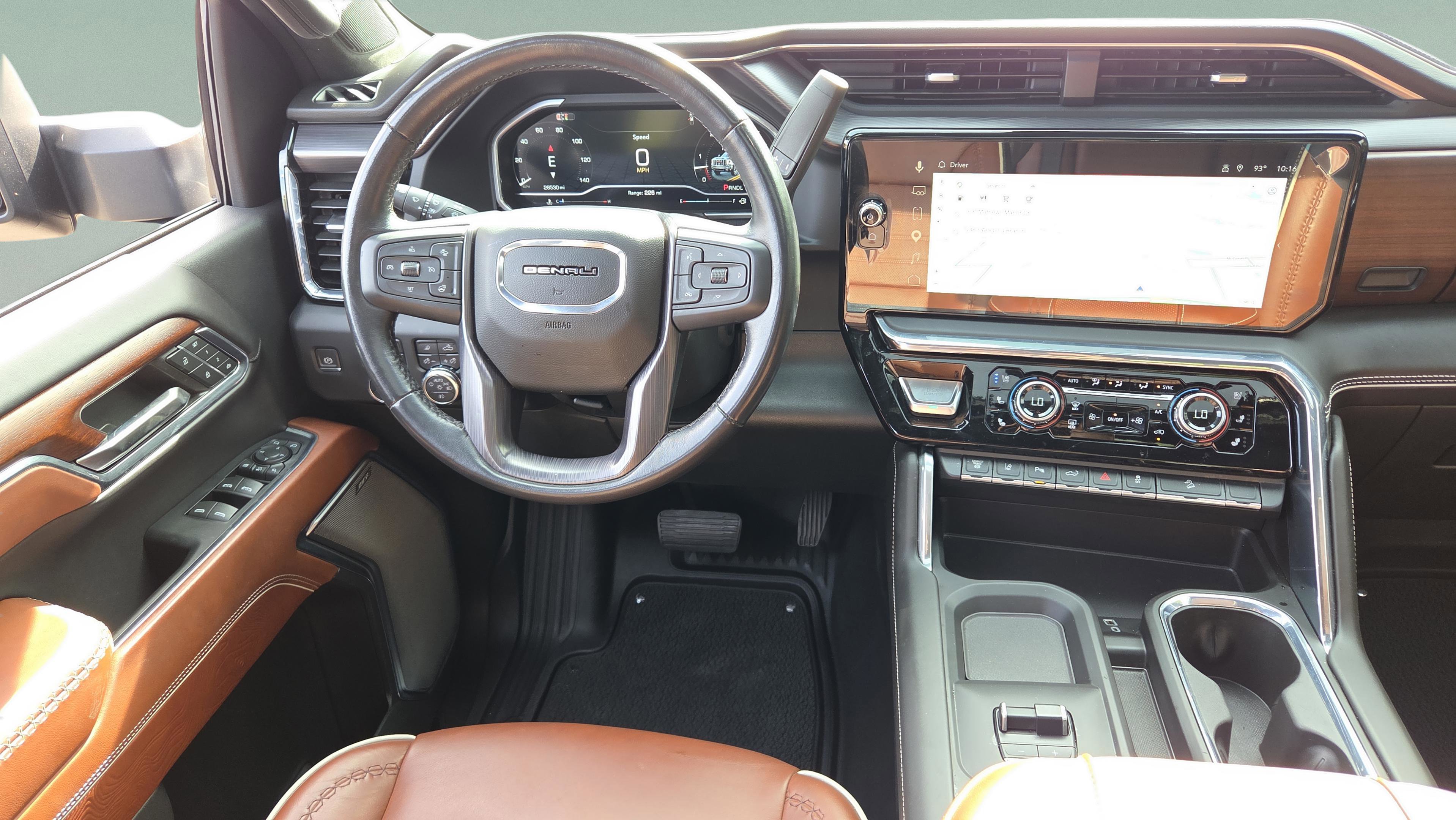 Certified 2024 GMC Sierra 2500 Denali Ultimate w/ Max Trailering Package image 12