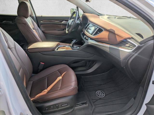Used 2021 Buick Enclave Avenir w/ Avenir Technology Package FWD image 19