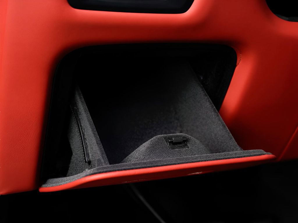 Used 2025 BMW X6 M Competition w/ Executive Package image 37