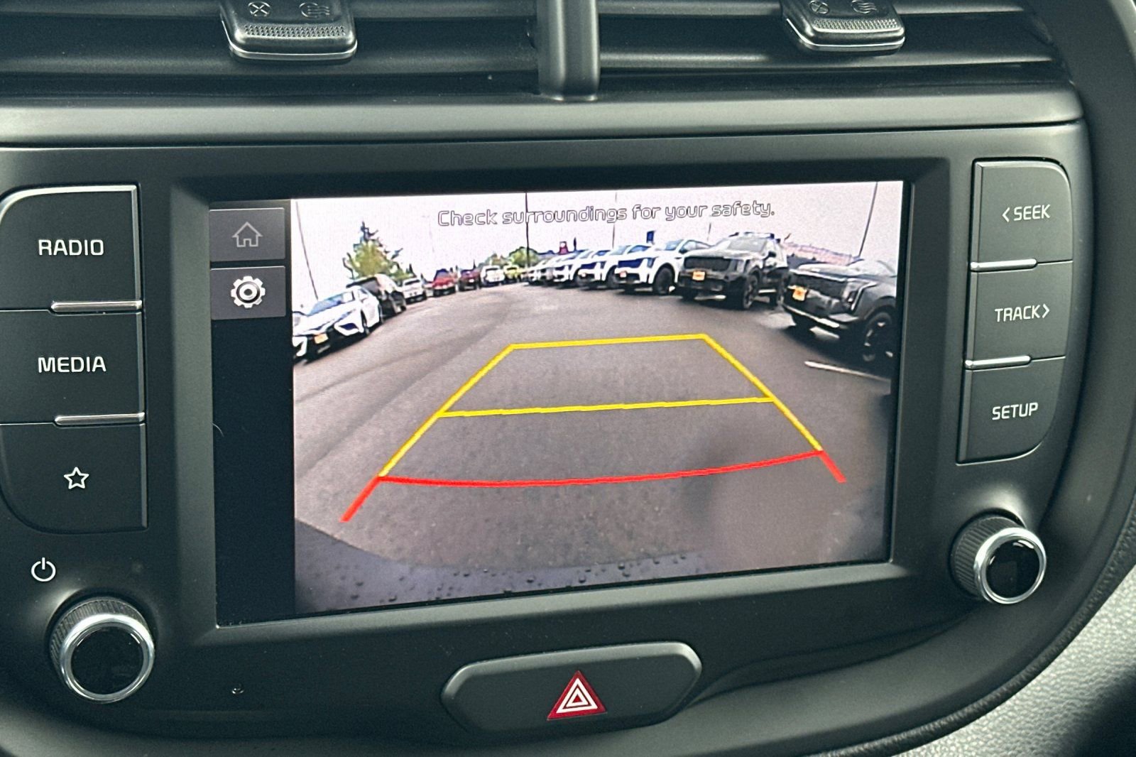 Certified 2022 Kia Soul LX w/ Technology Package image 19