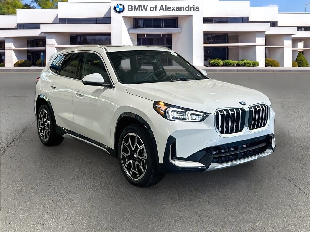 New 2026 BMW X1 xDrive28i w/ Convenience Package AWD/4WD image 3