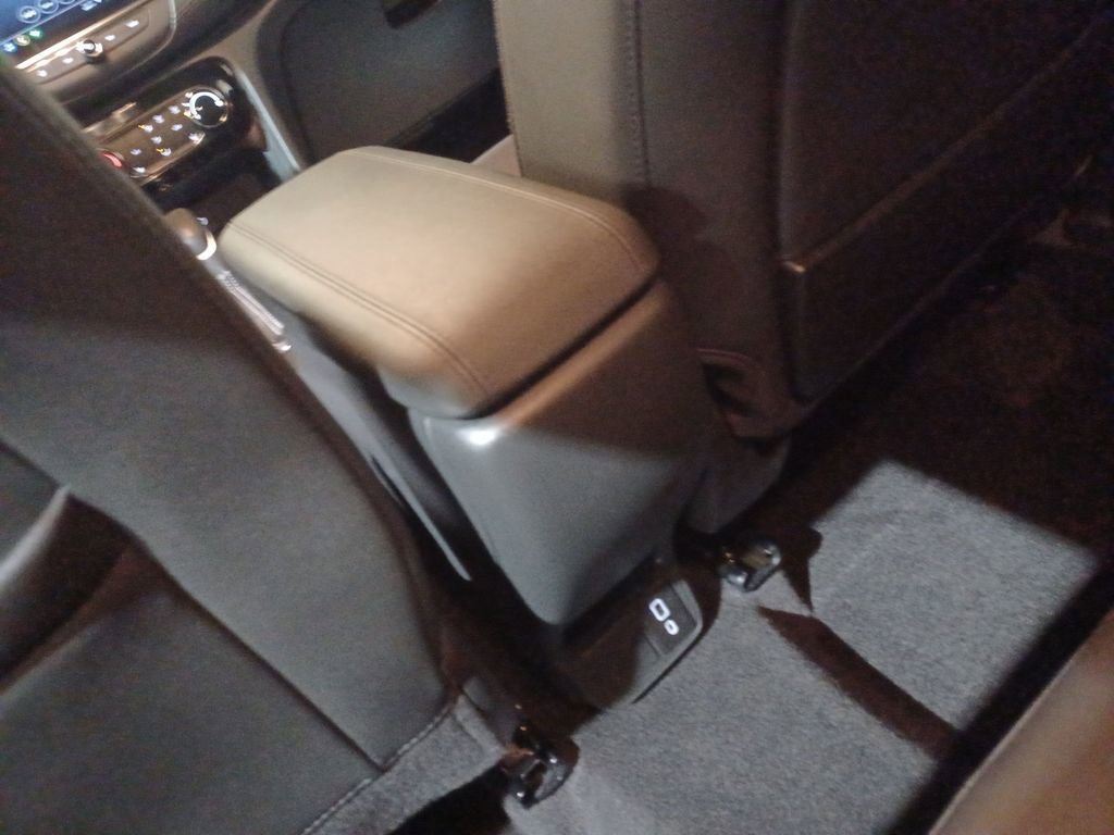 Used 2023 Buick Encore GX Preferred w/ Cold Weather Comfort Package image 21