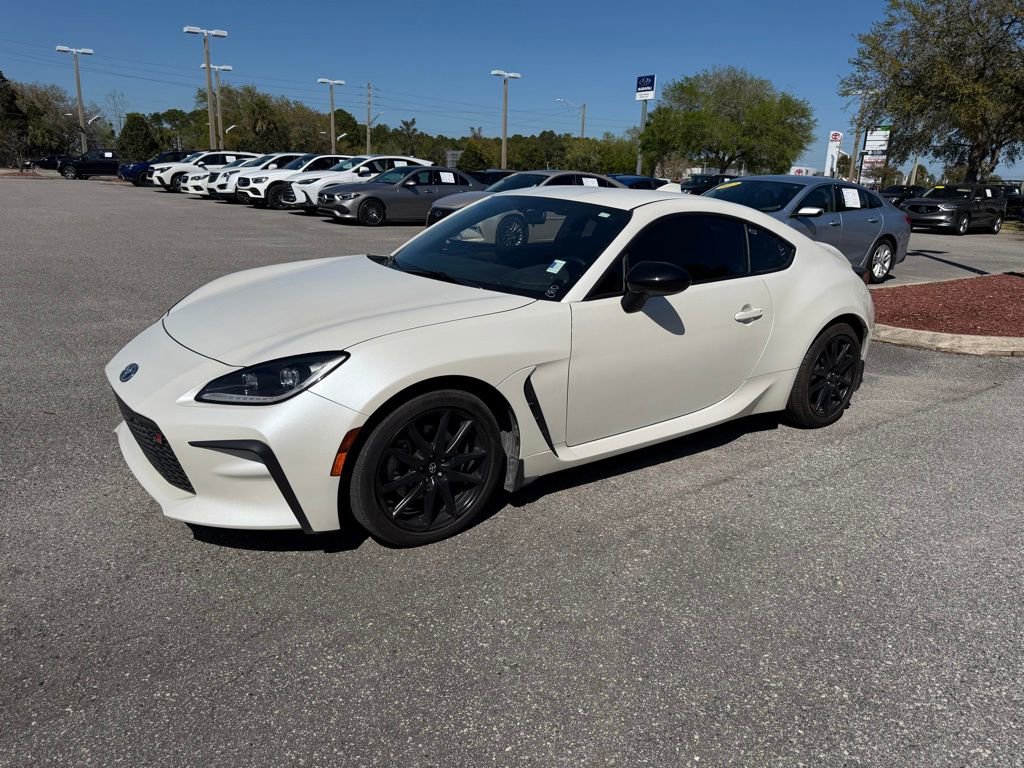 Used 2023 Toyota GR86 image 11