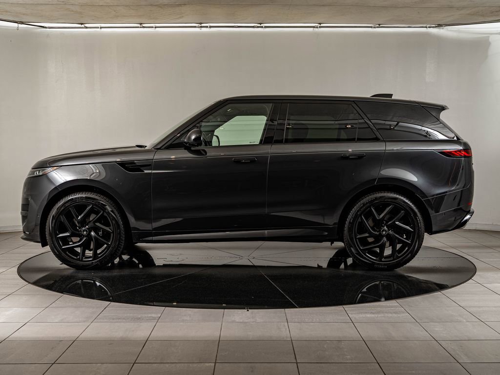 Used 2024 Land Rover Range Rover Sport Dynamic SE AWD/4WD image 8