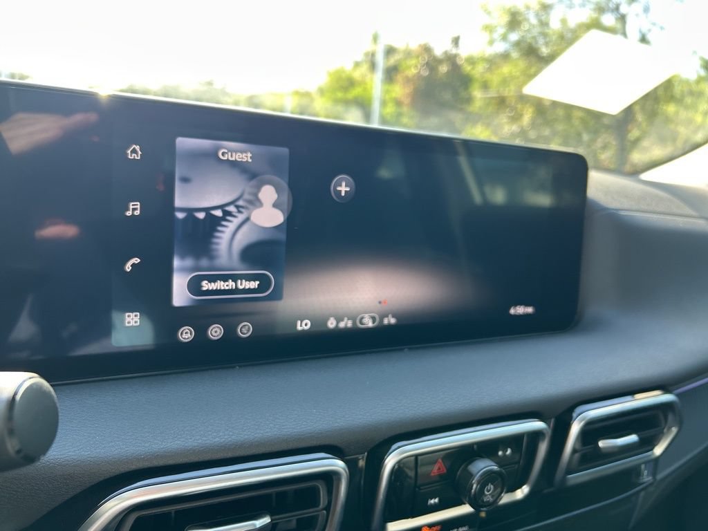 New 2026 Nissan Sentra SV w/ SV Convenience Package FWD image 32