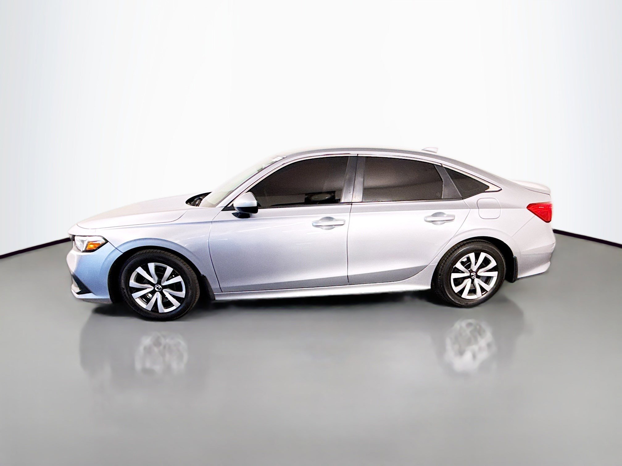 Used 2023 Honda Civic LX image 6