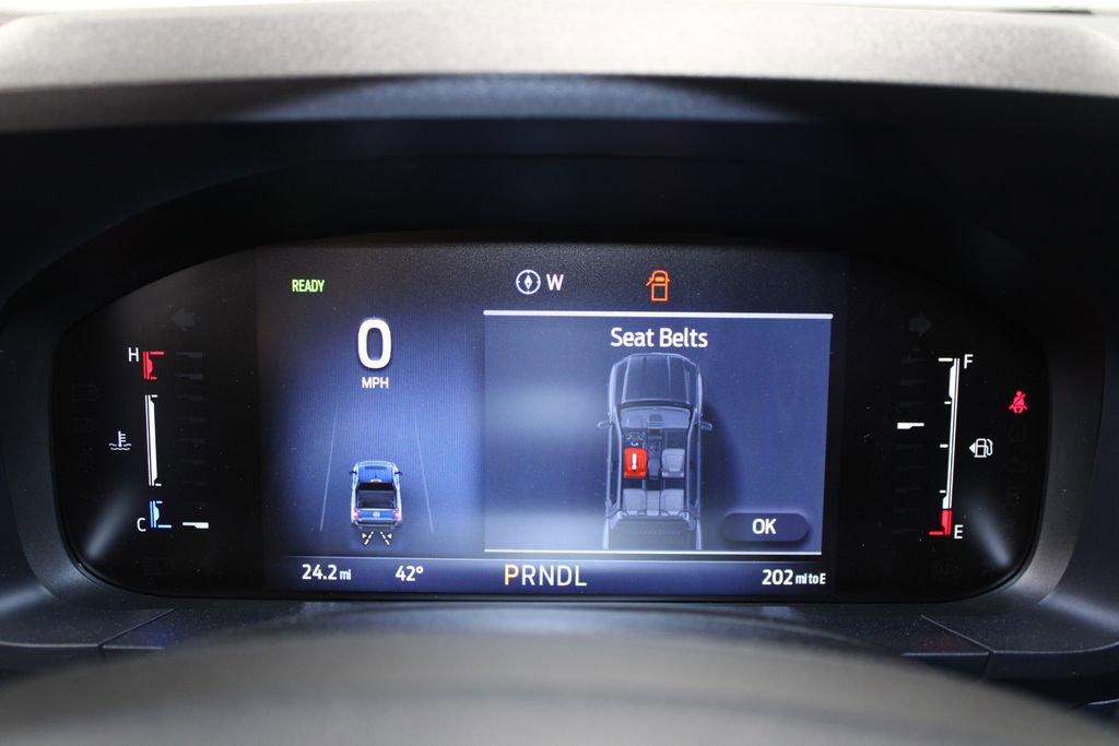 New 2025 Ford Maverick XL w/ Equipment Group 101A image 31