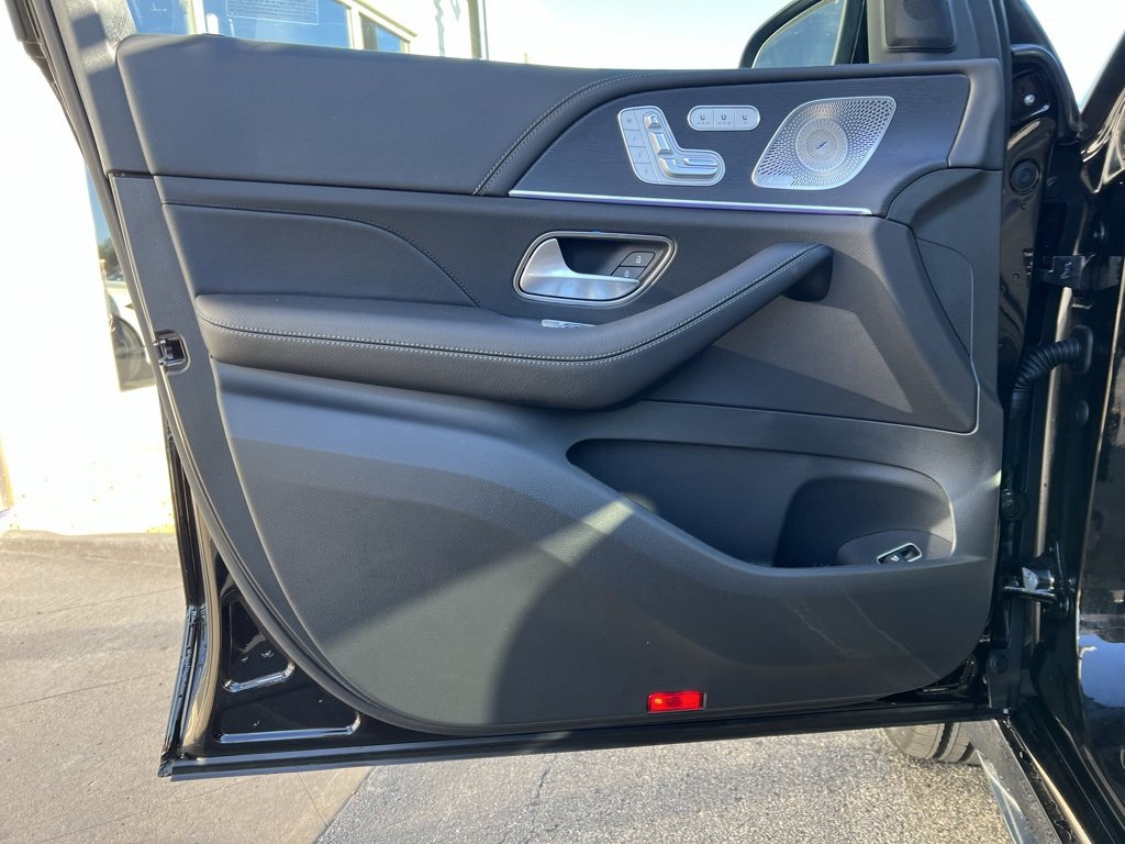 New 2026 Mercedes-Benz GLE 580 4MATIC image 12