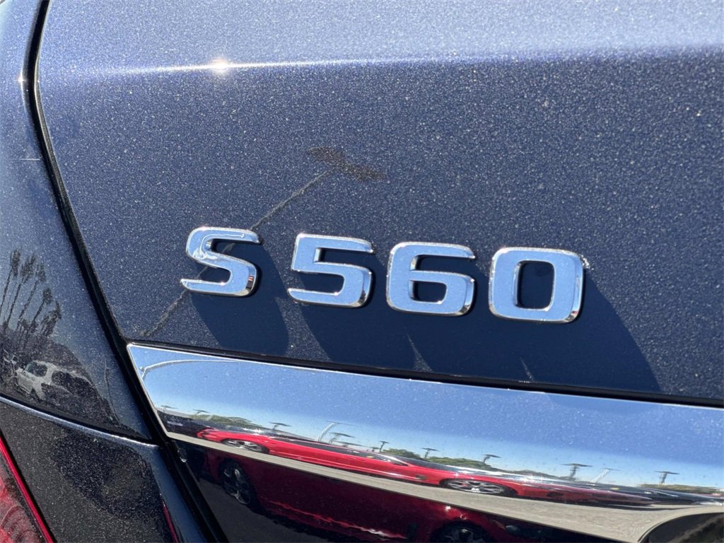 Used 2018 Mercedes-Benz S 560 Sedan w/ AMG Line Exterior image 22