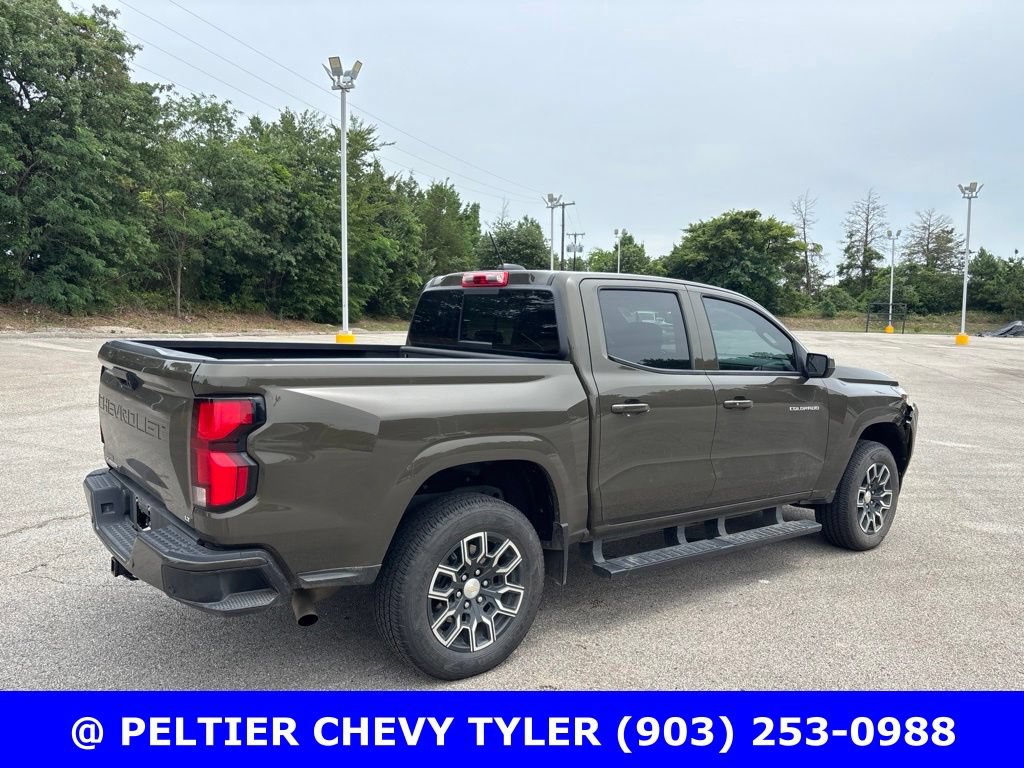 Used 2024 Chevrolet Colorado LT w/ LT Convenience Package III RWD image 8