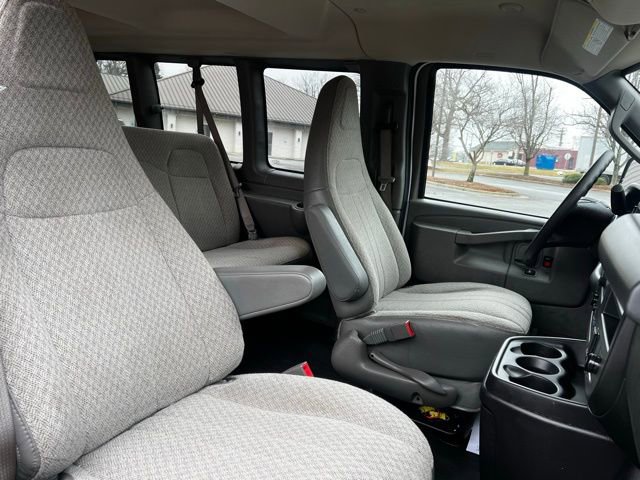 Used 2023 Chevrolet Express 3500 LS image 20