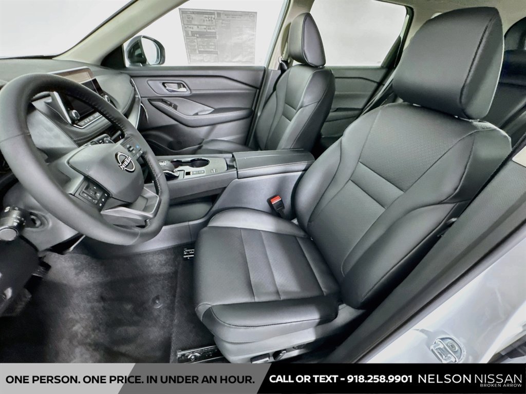 New 2026 Nissan Rogue Dark Armor FWD image 20