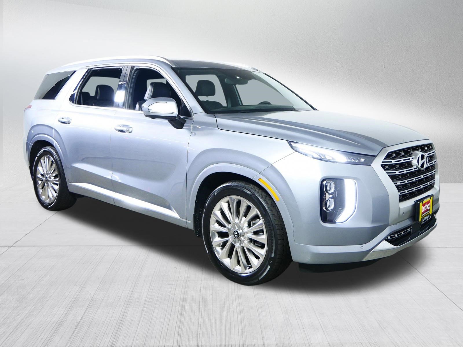 Used 2020 Hyundai Palisade Limited w/ Winter Weather Package AWD/4WD image 1