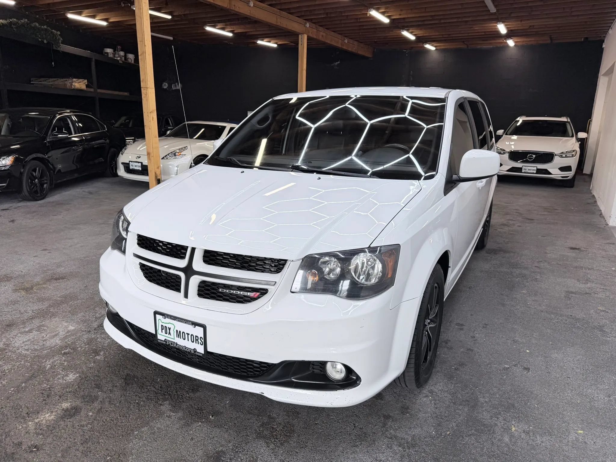 Used 2019 Dodge Grand Caravan GT FWD image 6