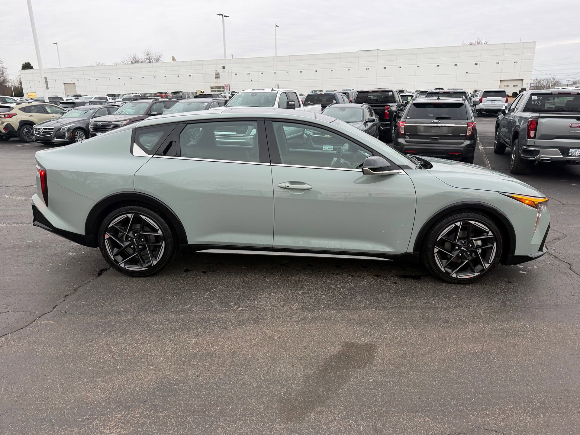 Used 2025 Kia K4 GT-Line w/ GT-Line Sunroof Package image 5