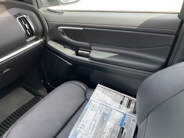 New 2025 Ford Expedition Max Platinum w/ Stealth Performance Package image 17